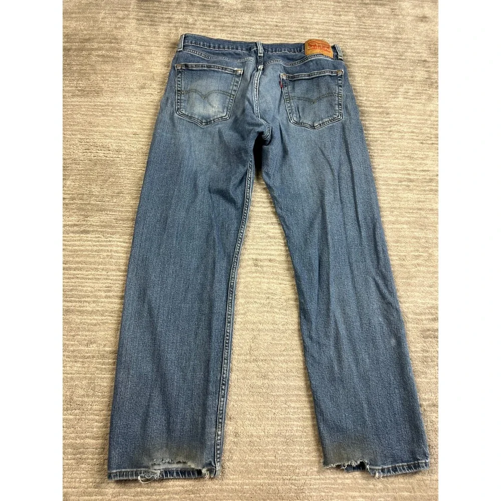 Levis fair used